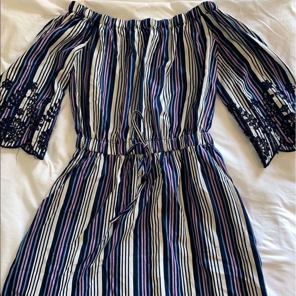 Style House: Women’s off the shoulders dress
